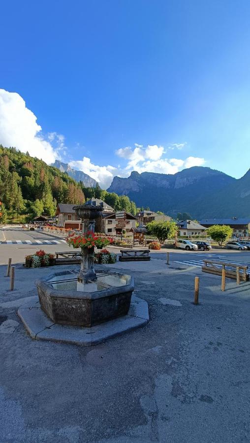 Pied Des Pistes - 1600